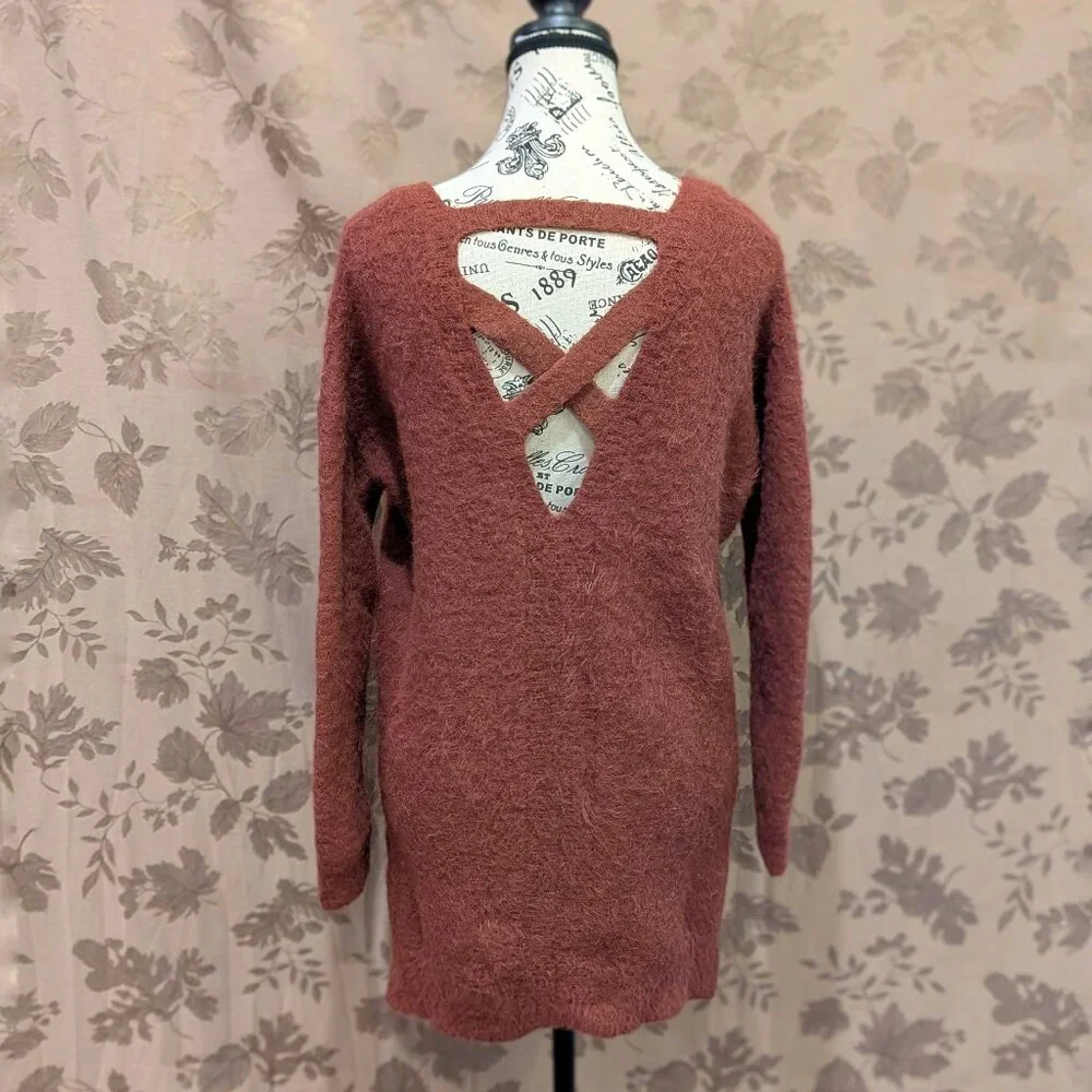 Ruby Moon Wine Red Cut Out Fuzzy Sweater Tunic, Size XS, Gently Used! EUC